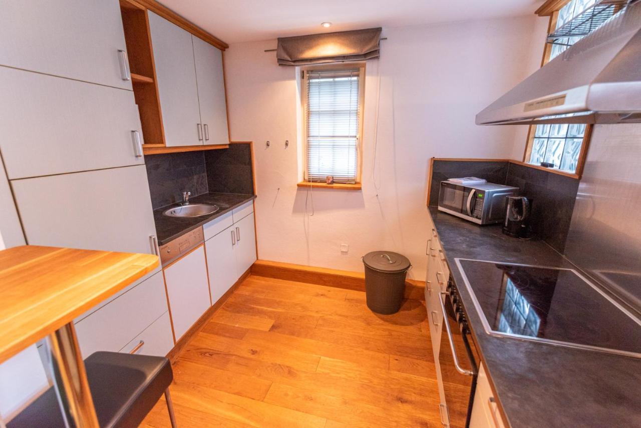 דירות Eltville am Rhein Designer Unterkunft In 15. Jahrhundert Altbau 75 M² Fuer Max. 4 Personen מראה חיצוני תמונה