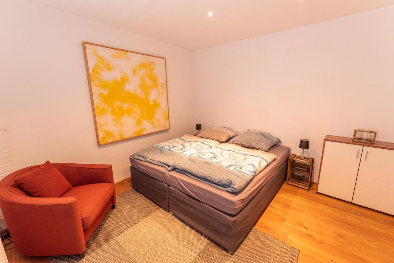 דירות Eltville am Rhein Designer Unterkunft In 15. Jahrhundert Altbau 75 M² Fuer Max. 4 Personen מראה חיצוני תמונה