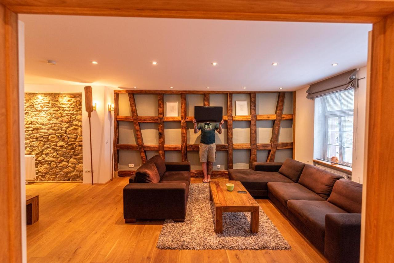 דירות Eltville am Rhein Designer Unterkunft In 15. Jahrhundert Altbau 75 M² Fuer Max. 4 Personen מראה חיצוני תמונה